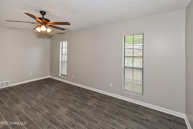 2895 Devon Circle, Horn Lake, MS 38637