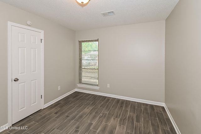 2895 Devon Circle, Horn Lake, MS 38637