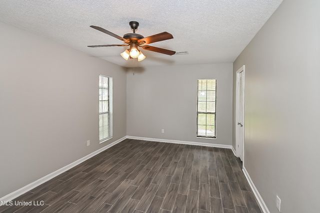 2895 Devon Circle, Horn Lake, MS 38637