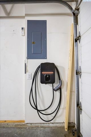 3509 S Irby St, Kennewick, WA 99337