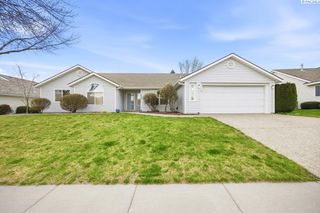 3509 S Irby St, Kennewick, WA 99337