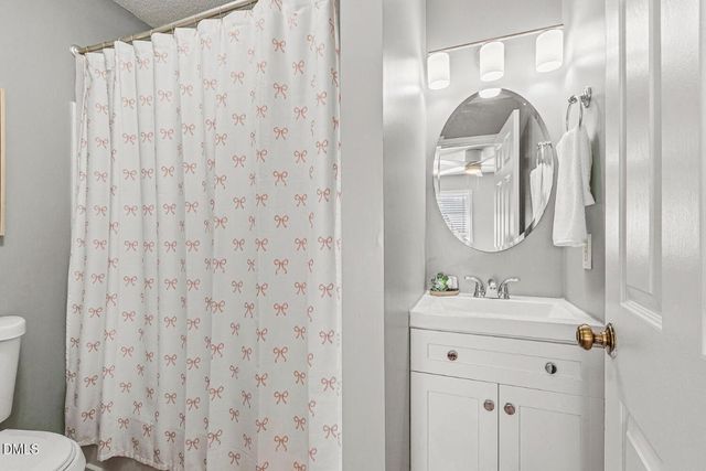 123 Old Cooper Square Unit M3, Chapel Hill, NC 27517