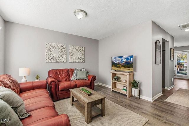 123 Old Cooper Square Unit M3, Chapel Hill, NC 27517