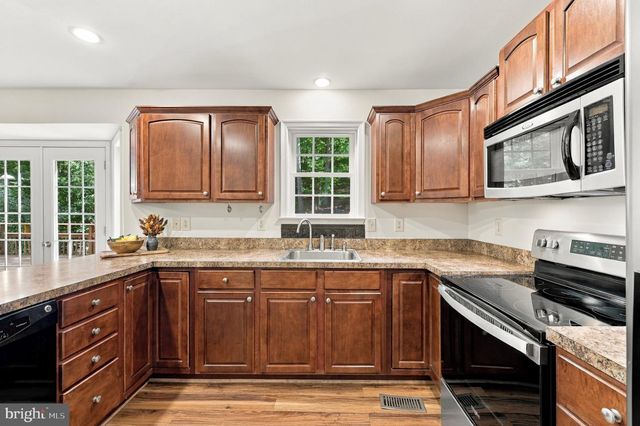 228 WARNER LN, Hedgesville, WV 25427