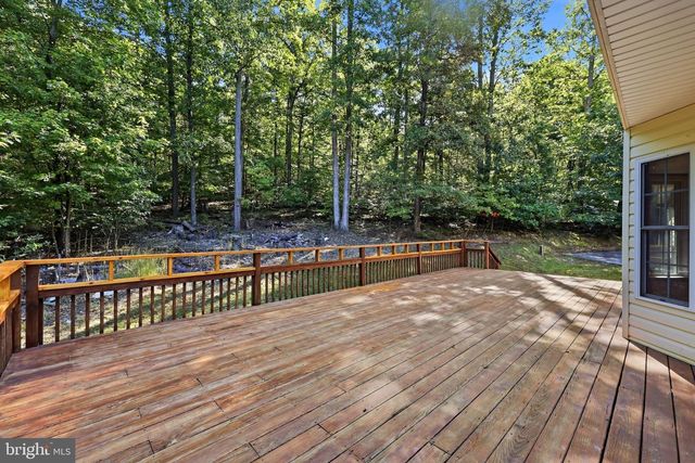 228 WARNER LN, Hedgesville, WV 25427