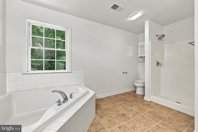 228 WARNER LN, Hedgesville, WV 25427