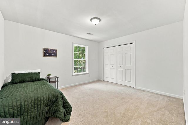 228 WARNER LN, Hedgesville, WV 25427