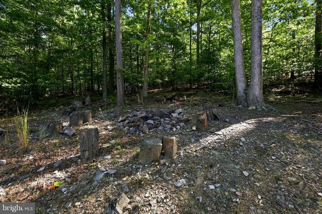 228 WARNER LN, Hedgesville, WV 25427