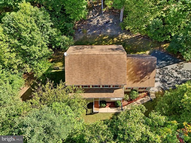 228 WARNER LN, Hedgesville, WV 25427
