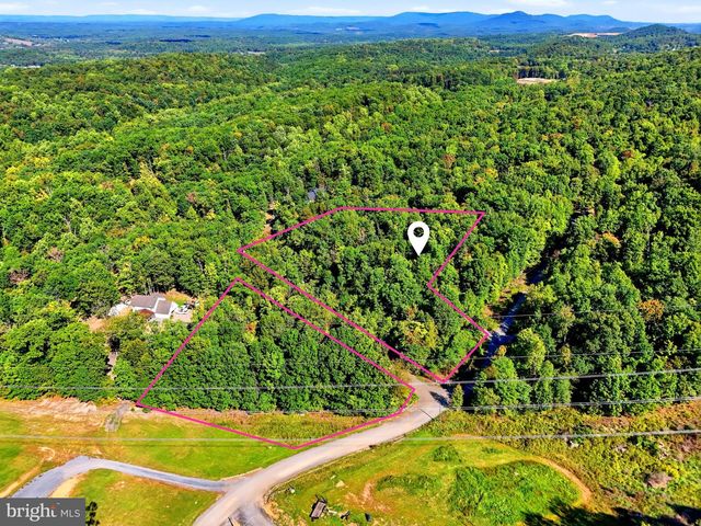 228 WARNER LN, Hedgesville, WV 25427