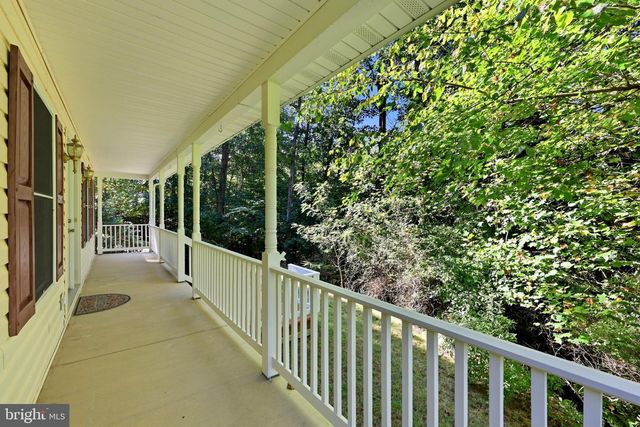 228 WARNER LN, Hedgesville, WV 25427