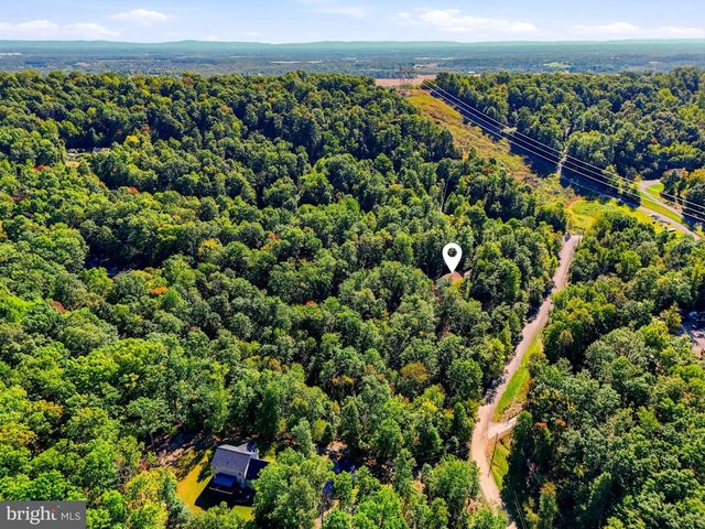 228 WARNER LN, Hedgesville, WV 25427