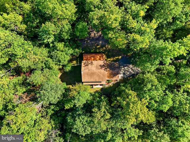 228 WARNER LN, Hedgesville, WV 25427