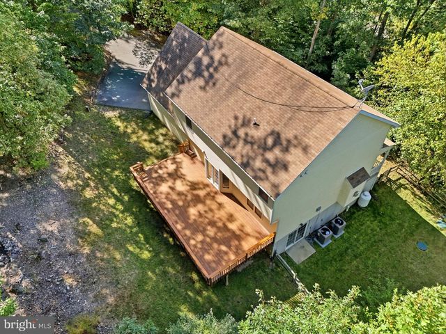 228 WARNER LN, Hedgesville, WV 25427