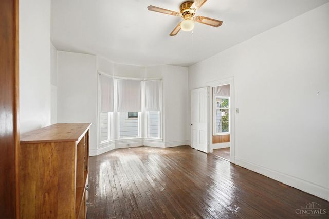202 W 69th Street, Cincinnati, OH 45216