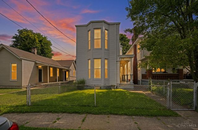 202 W 69th Street, Cincinnati, OH 45216