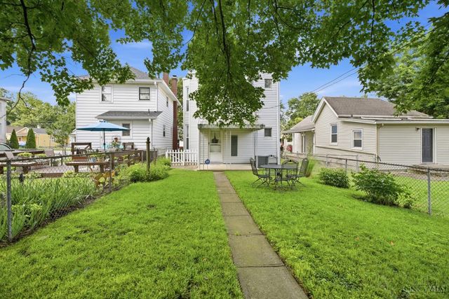 202 W 69th Street, Cincinnati, OH 45216