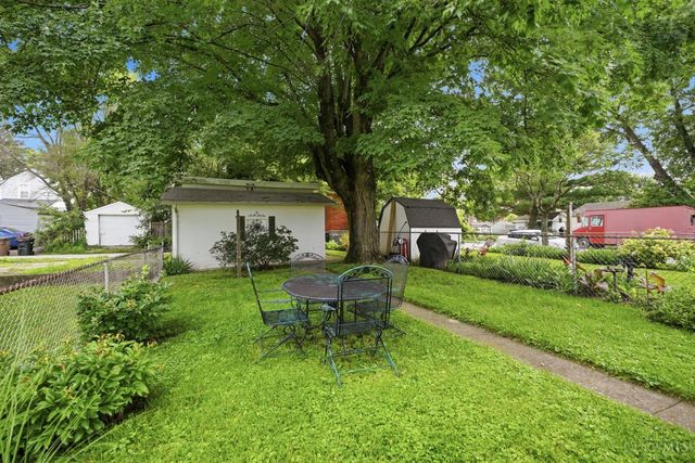 202 W 69th Street, Cincinnati, OH 45216