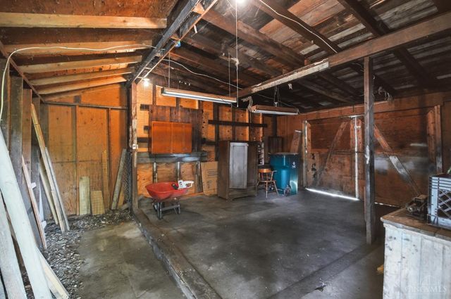 202 W 69th Street, Cincinnati, OH 45216