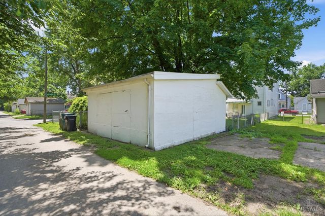 202 W 69th Street, Cincinnati, OH 45216