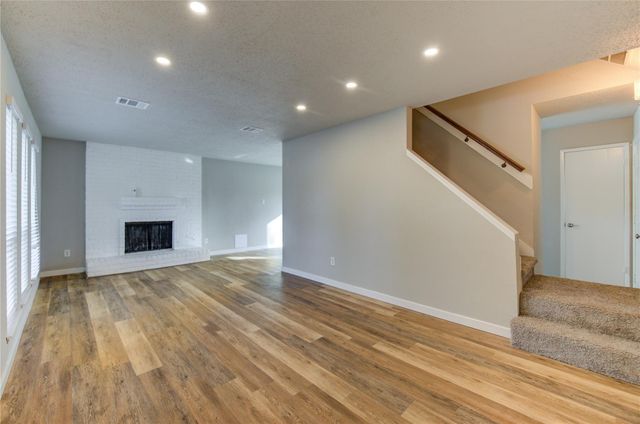 7411 Trabajo Drive, Houston, TX 77083