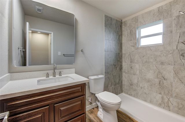 7411 Trabajo Drive, Houston, TX 77083