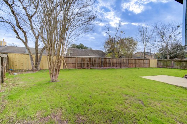 7411 Trabajo Drive, Houston, TX 77083