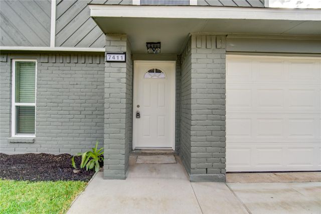 7411 Trabajo Drive, Houston, TX 77083