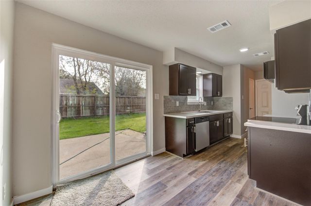 7411 Trabajo Drive, Houston, TX 77083