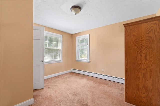 44 New Boston Road, Sturbridge, MA 01566
