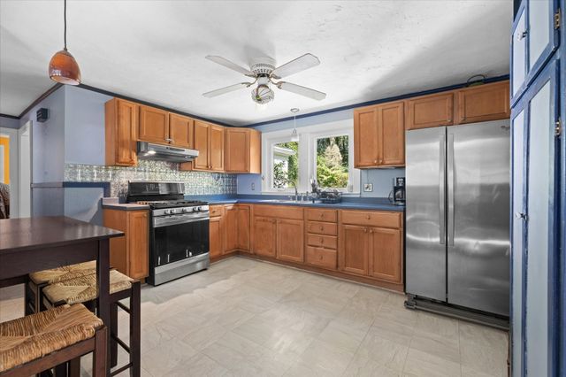 44 New Boston Road, Sturbridge, MA 01566