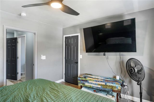 416 Kensington Avenue, Kansas City, MO 64124