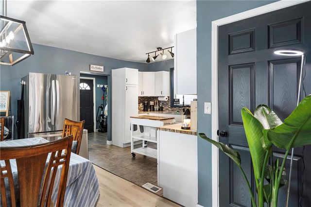 416 Kensington Avenue, Kansas City, MO 64124