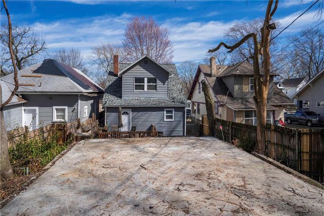 416 Kensington Avenue, Kansas City, MO 64124