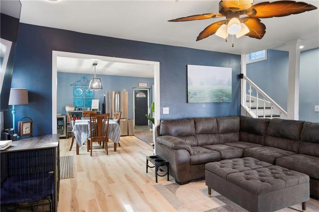 416 Kensington Avenue, Kansas City, MO 64124