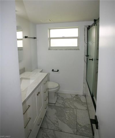 1525 Covington CIR E, Fort Myers, FL 33919