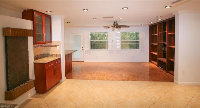 1525 Covington CIR E, Fort Myers, FL 33919