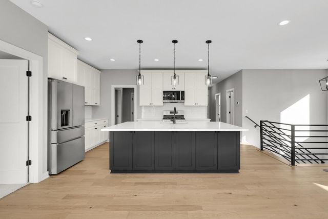 9785 Pinehurst Drive, Elko New Market, MN 55020