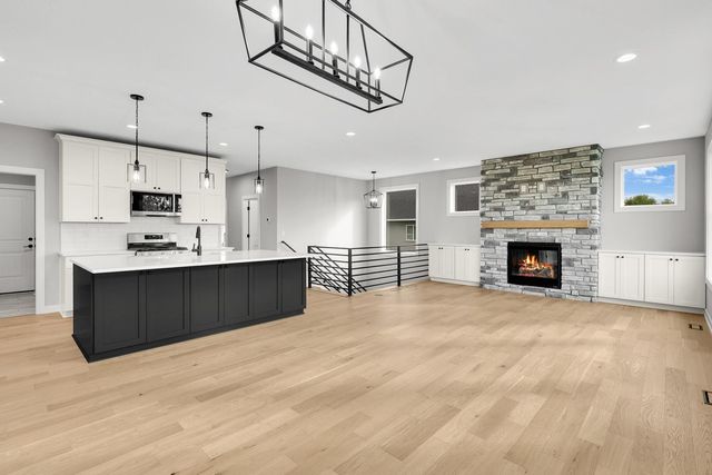 9785 Pinehurst Drive, Elko New Market, MN 55020