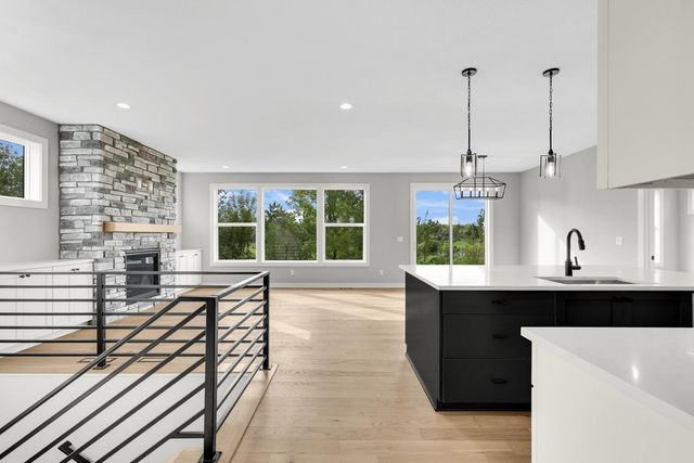 9785 Pinehurst Drive, Elko New Market, MN 55020