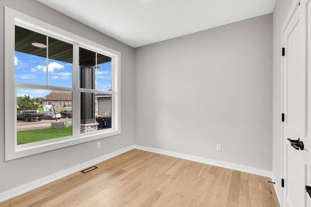 9785 Pinehurst Drive, Elko New Market, MN 55020