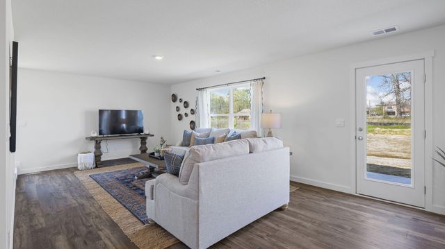 508 Fox Den Cir, Dalton, GA 30721
