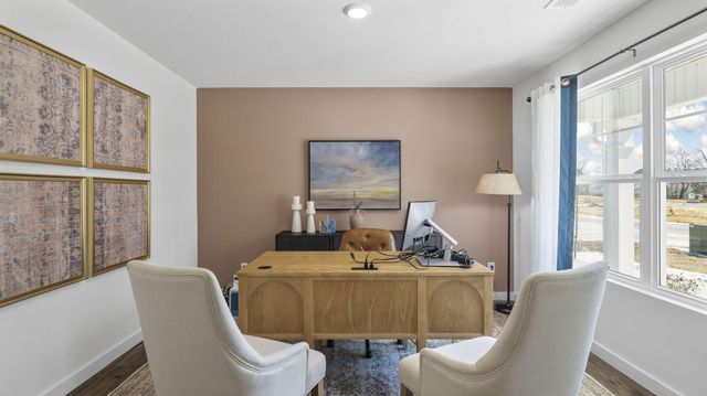 508 Fox Den Cir, Dalton, GA 30721