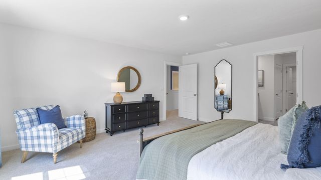 508 Fox Den Cir, Dalton, GA 30721