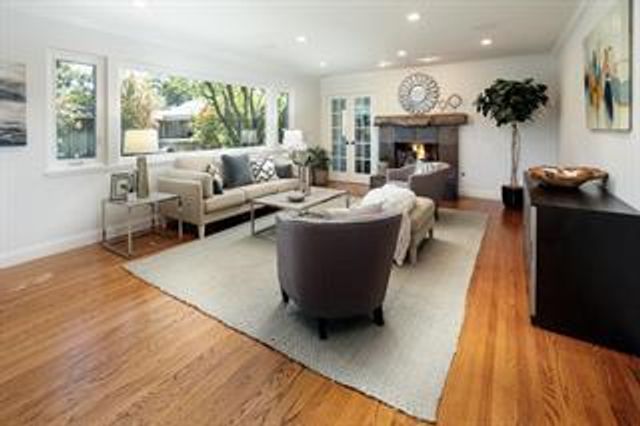 1015 Mallet Court, Menlo Park, CA 94025