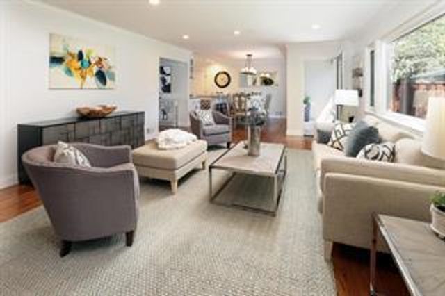 1015 Mallet Court, Menlo Park, CA 94025