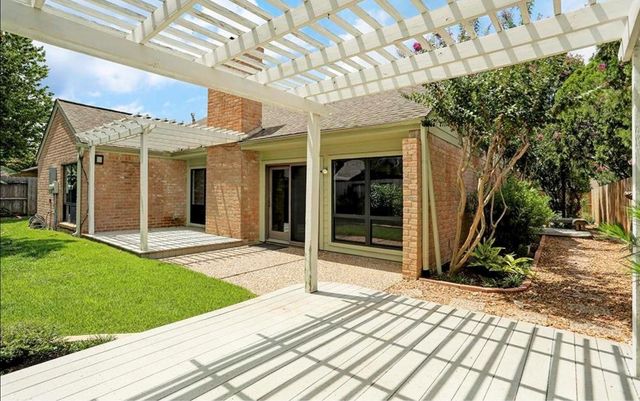 12111 Olympia Drive, Houston, TX 77077