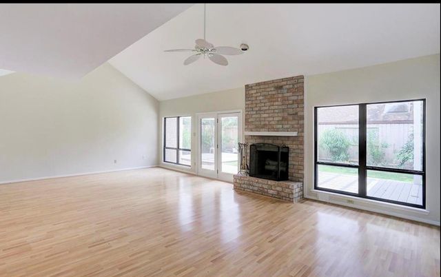 12111 Olympia Drive, Houston, TX 77077