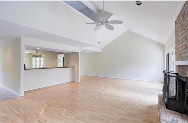 12111 Olympia Drive, Houston, TX 77077