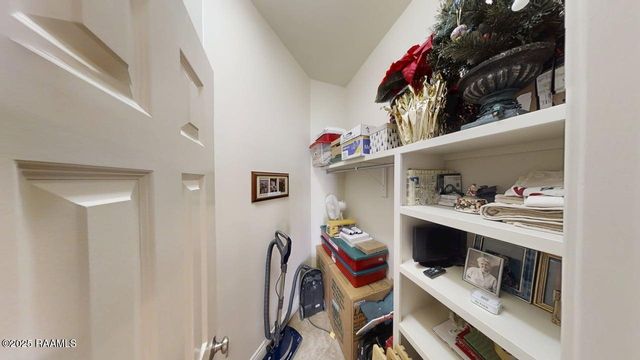 106 St Martinique Lane, Lafayette, LA 70508